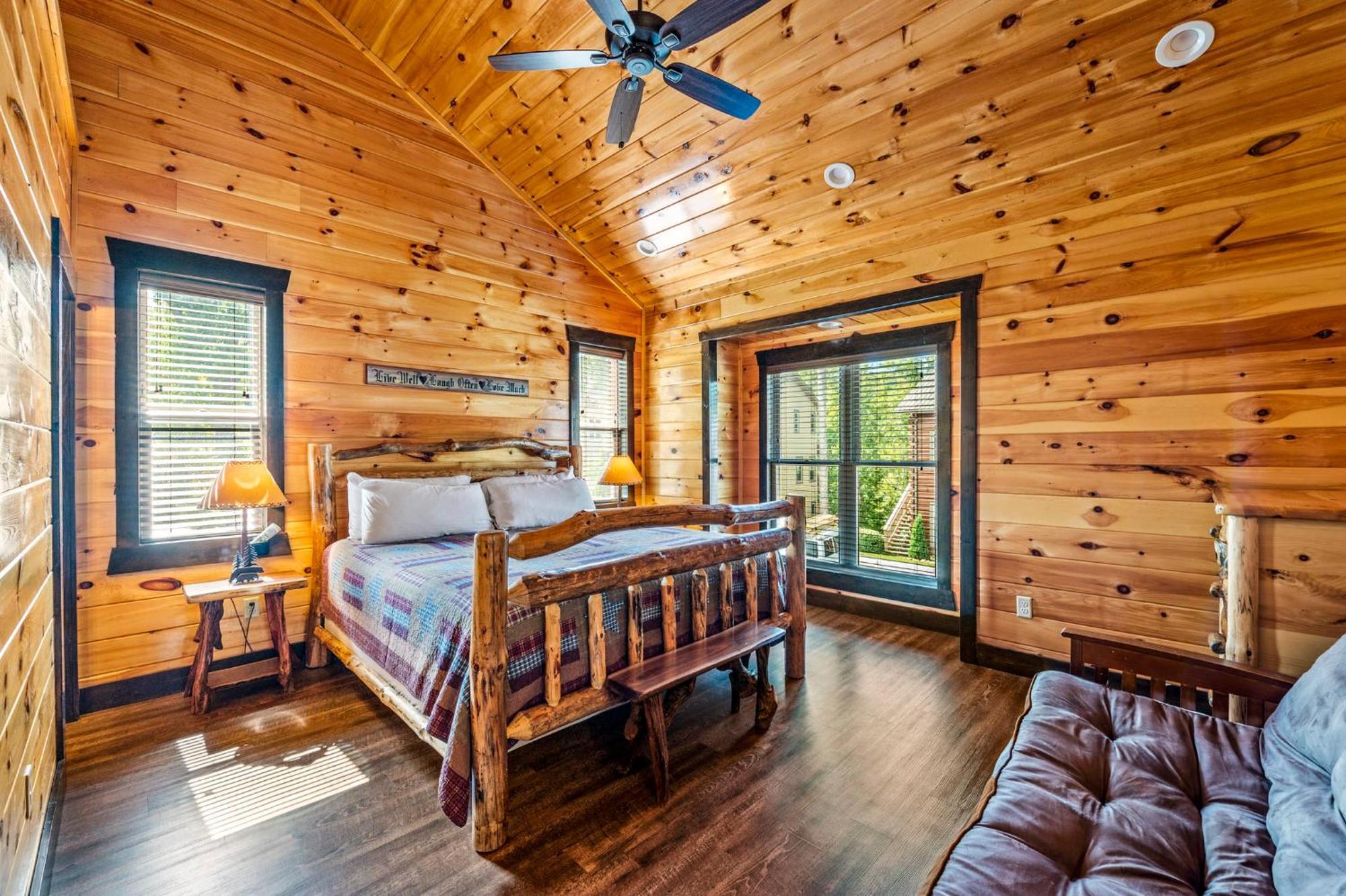 The Majestic Pine Retreat By Stony Brook Cabins Villa Gatlinburg Eksteriør billede