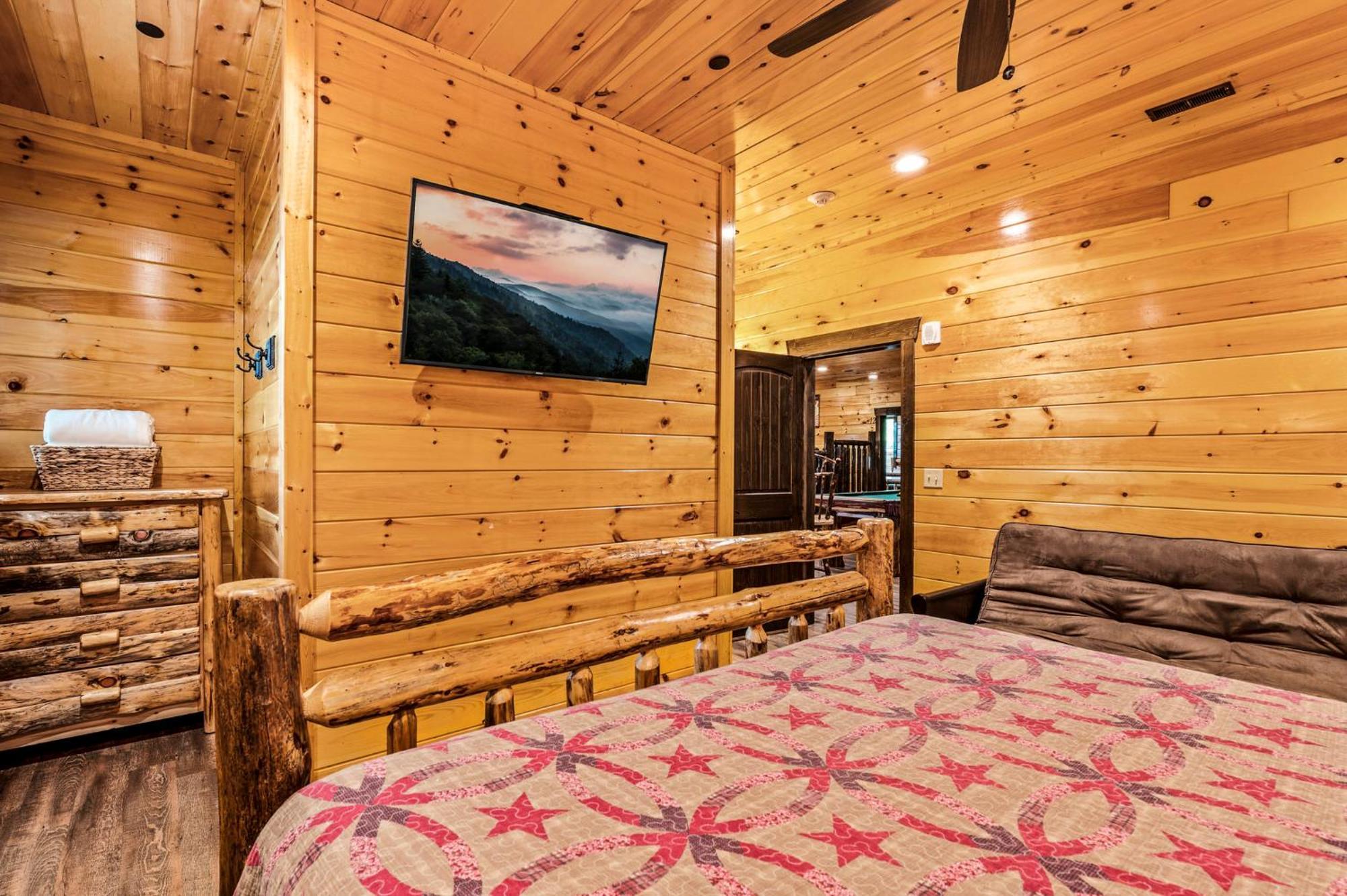 The Majestic Pine Retreat By Stony Brook Cabins Villa Gatlinburg Eksteriør billede